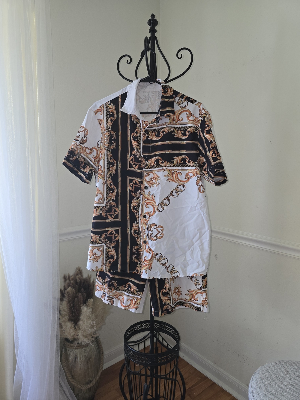 Baroque Print Short-Sleeve Button-Up Matching Set in Black, White & Gold